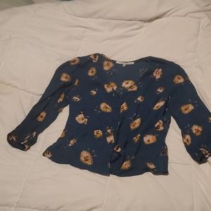 Adorable deep blue-green flowered blouse